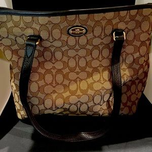 Used coach purse